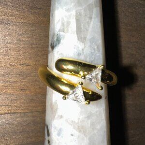 triangle cz statement cocktail ring sz 7 adjustable